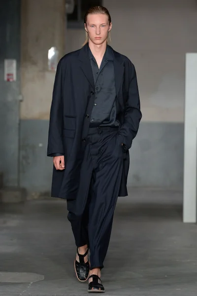 Look 36